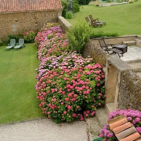 Bed & Breakfast A La Vie Douce 3*